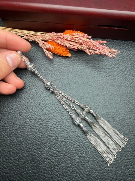 Özel Tasarım Gümüş Püskül