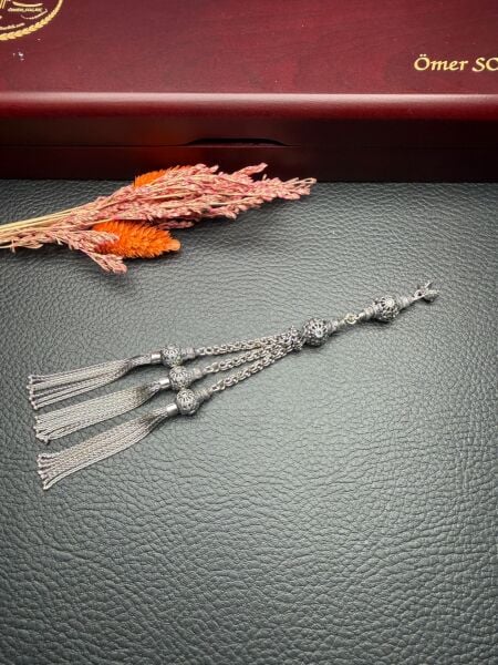 Özel Tasarım Gümüş Püskül