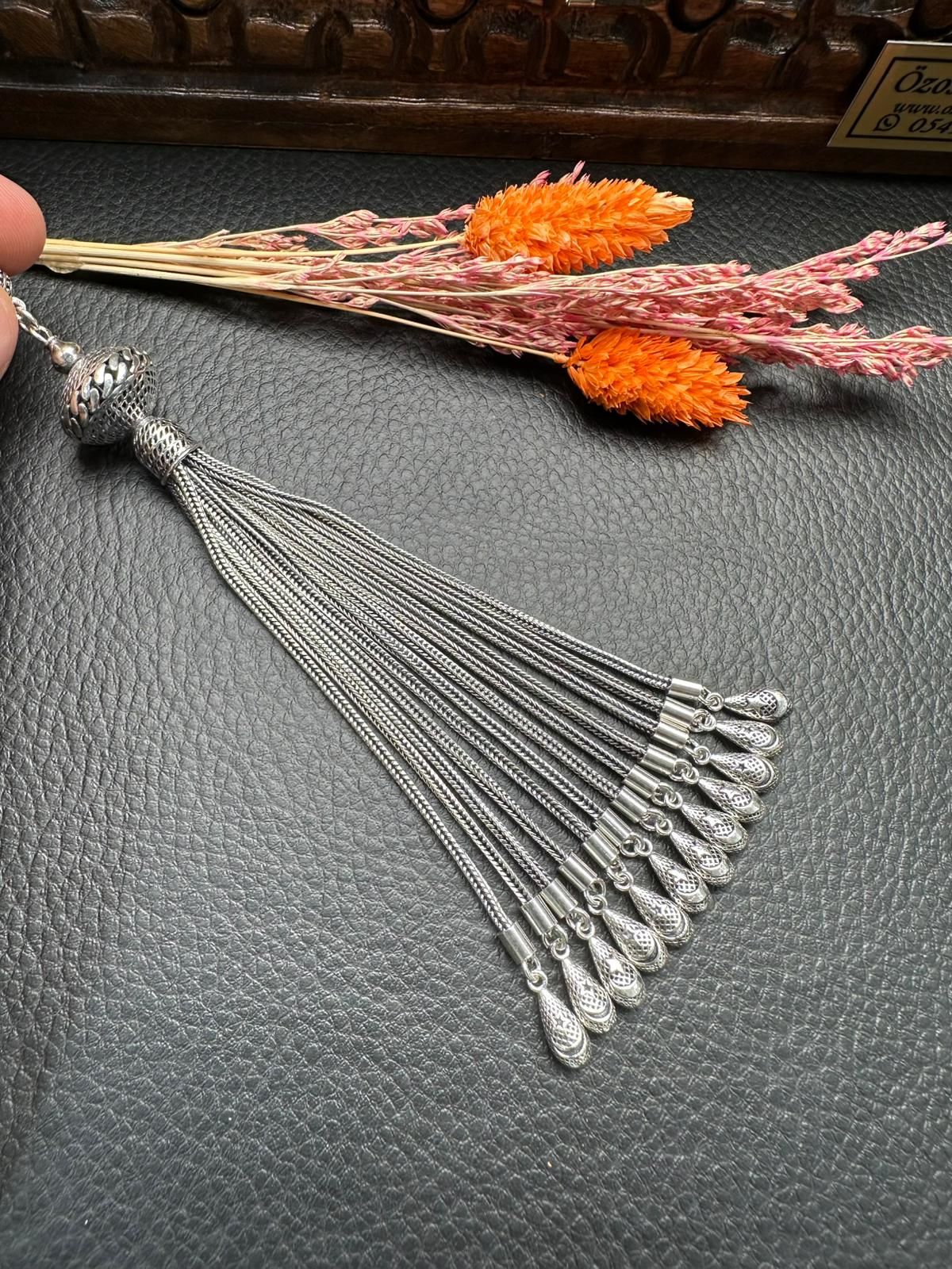 Özel Tasarım Gümüş Püskül