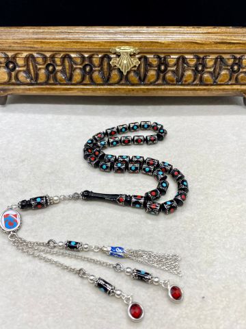 Kapsül Model Mercan Firuze ve Gümüş İşlemeli Kuka Tesbih