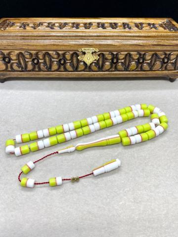 Kesme Model Beyaz Ve Yeşil Renk Arizona Firuze Tesbih