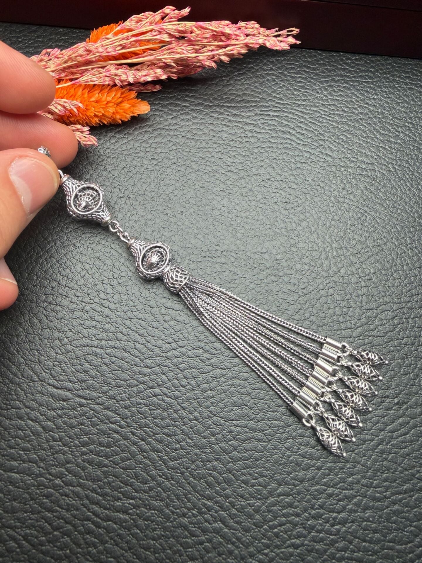 Özel Tasarım Gümüş Püskül