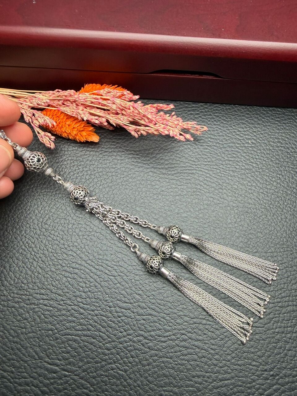 Özel Tasarım Gümüş Püskül