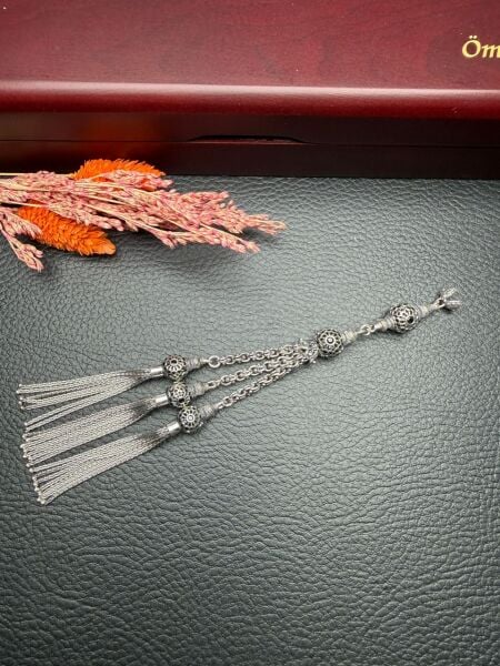 Özel Tasarım Gümüş Püskül