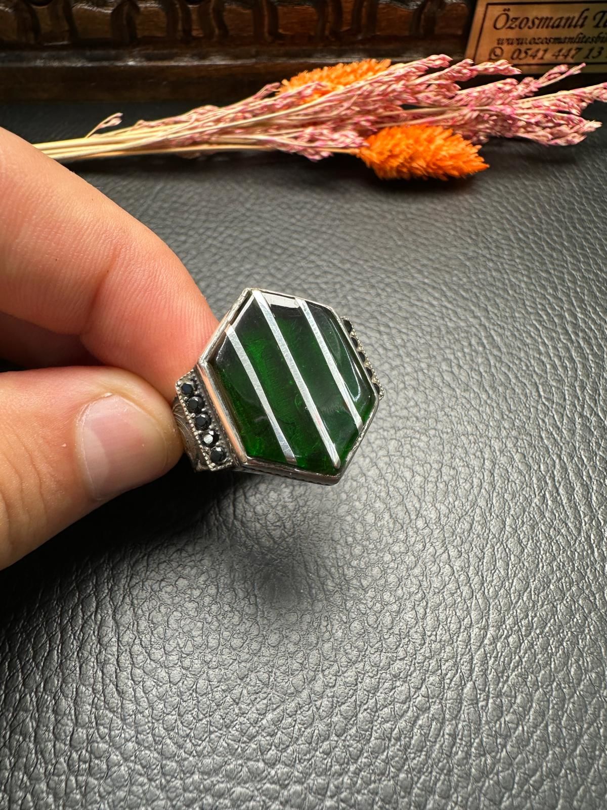 Gümüş Yarma Kehribar Gümüş Yüzük