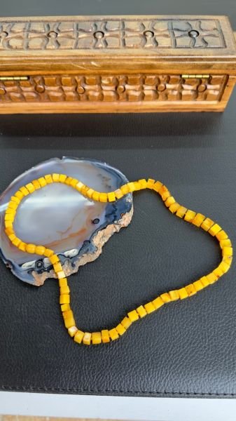 Damla Kehribar Kolye