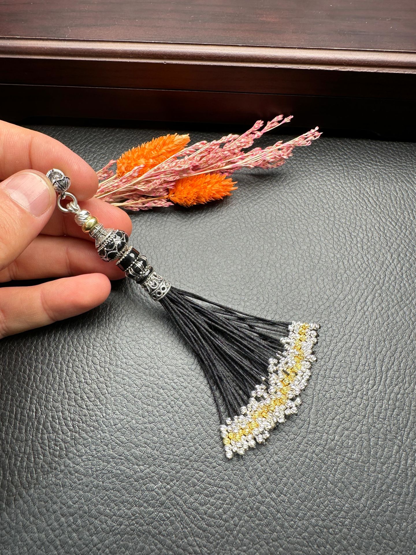 Özel Tasarım Siyah Renk Osmanlı Saray Püskül