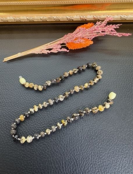 Damla Kehribar Bebek Kolyesi