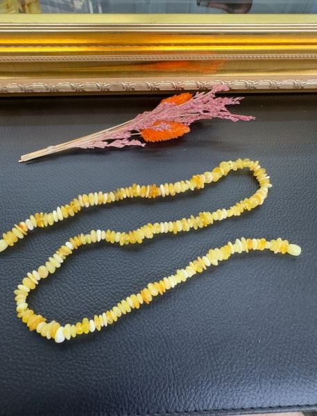 Kırıktaş Model Damla Kehribar Yetişkin Kolye