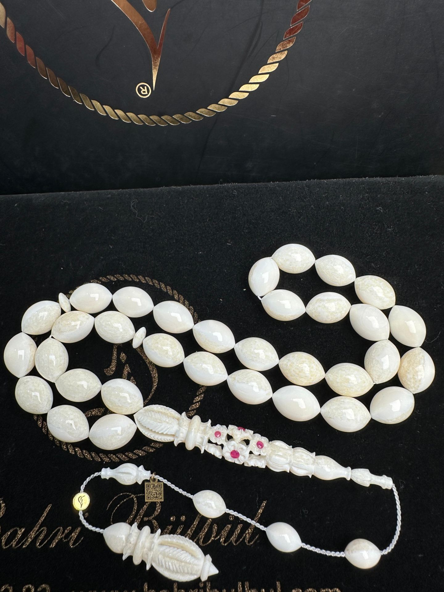 Beyzi Model İmamesi Oyma Yakut İşleme Pırlanta İmzalı Mors Dişi Yarı Öz Tesbih  (ÖZEL SERİ)