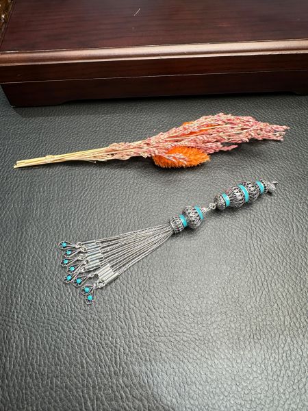 Özel Tasarım Gümüş Püskül