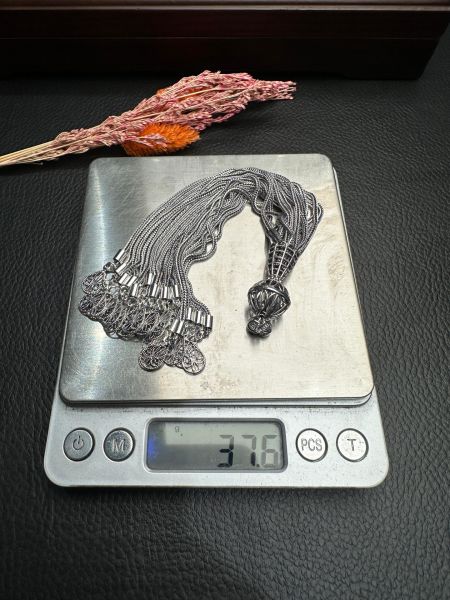 Özel Tasarım Gümüş Püskül