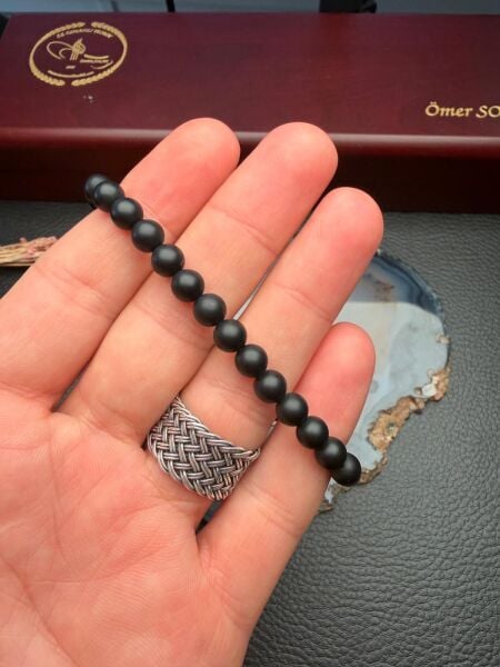 Küre Model Mat Oniks Doğaltaş Bileklik