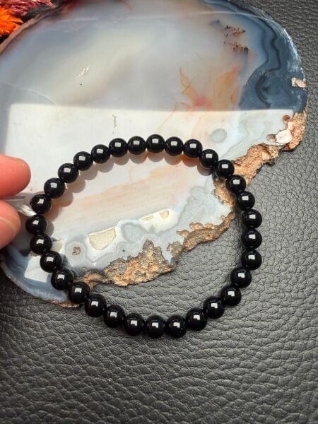 Küre Model Oniks Doğaltaş Bileklik