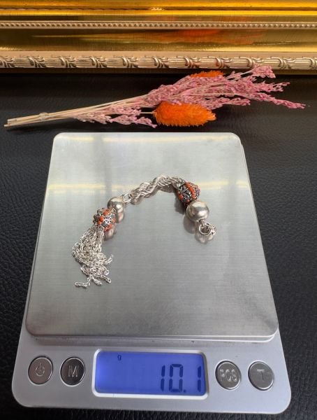 Özel Tasarım Mineli Gümüş Püskül