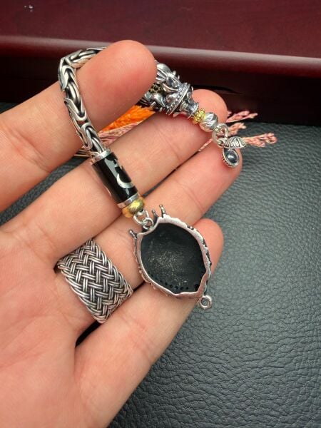 Özel Tasarım Gümüş Püskül