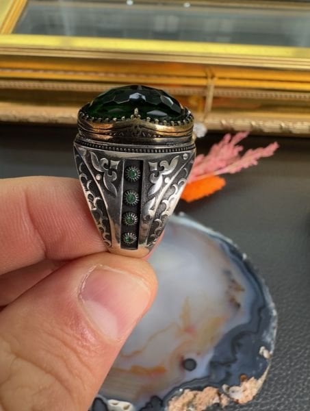 Özel Tasarım Yeşil Taşlı 925 Ayar Gümüş Erkek Yüzük