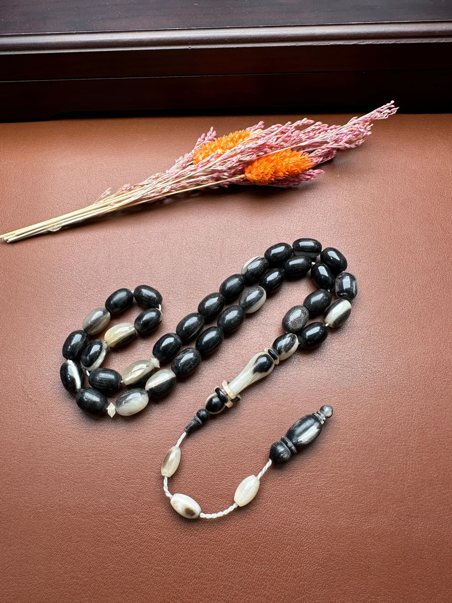 Badem Model Koç Boynuzu Tesbih