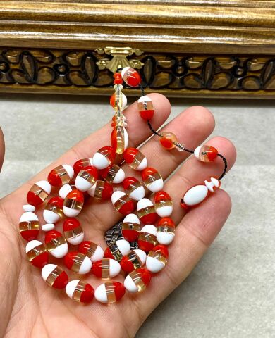 Kapsül Model Turuncu Beyaz Uçak Camı Tesbih