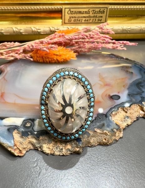 Özel Tasarım Sedef Taşlı Gümüş Yüzük