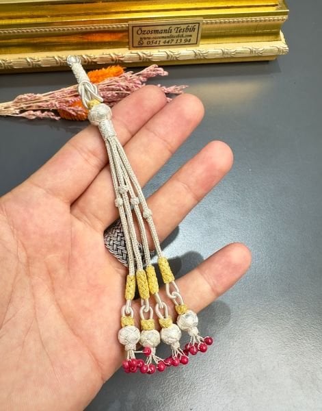 Özel Tasarım Kazaz Püskül