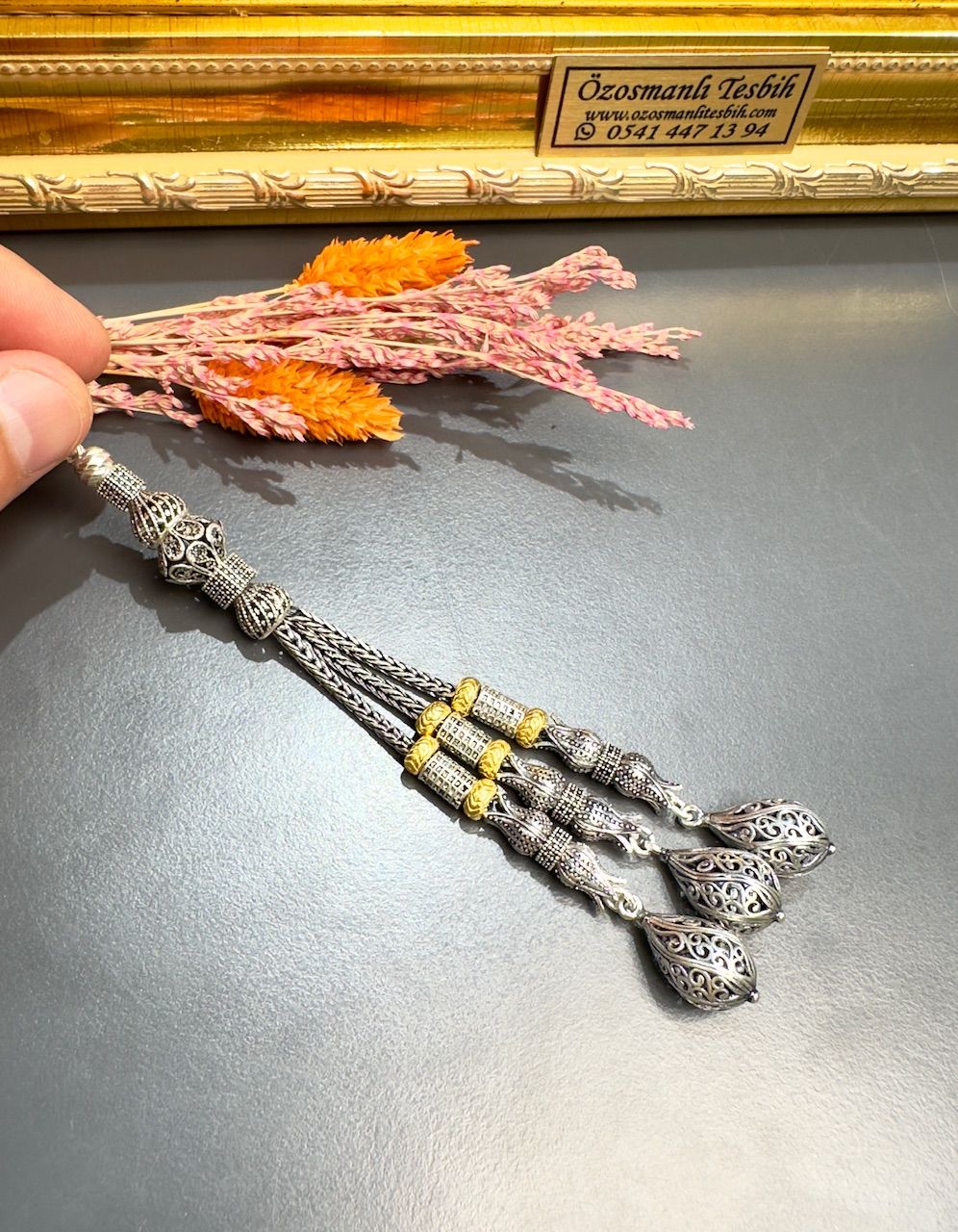 Özel Tasarım Gümüş Püskül