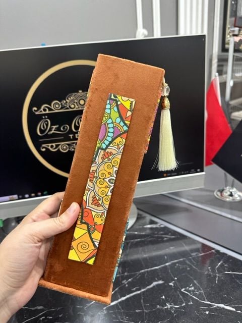 Kadife Motif İşlemeli Kiremit Renk Tesbih Kutusu