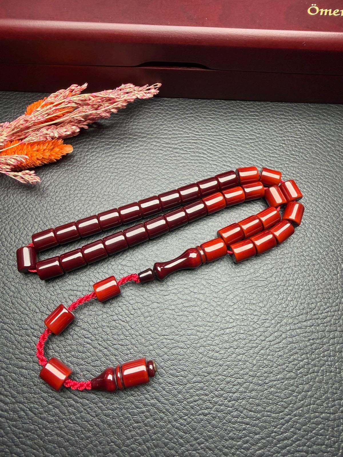 Kesme Model Sürmeli Çubuk Sıkma Kehribar Tesbih