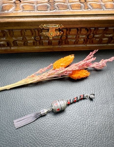 Özel Tasarım Zarlı Model Gümüş Püskül