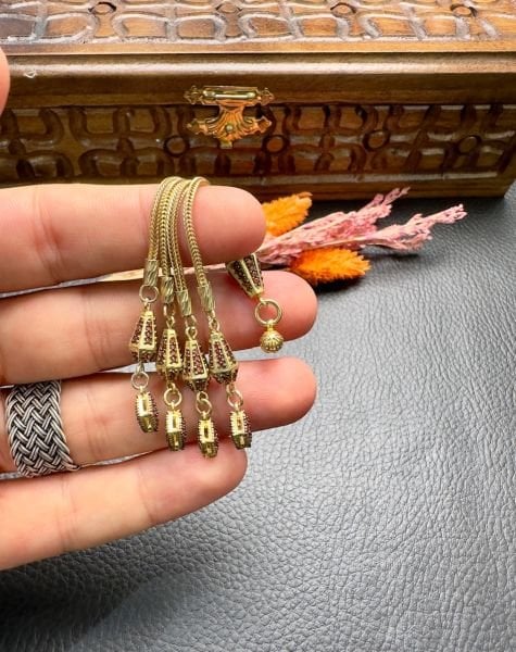 Özel Tasarım Diamond Model Gümüş Püskül