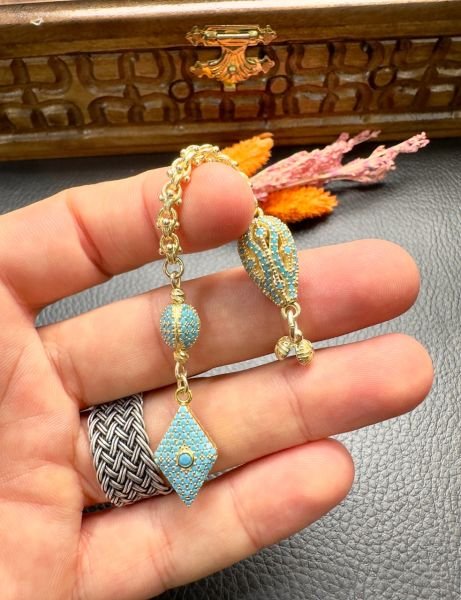 Özel Tasarım Diamond Model Gümüş Püskül