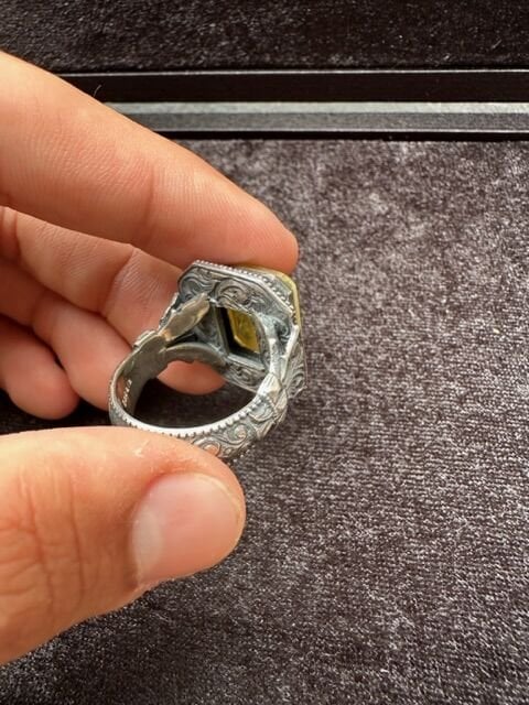 Kalem İşçilikli Osman Özpala Damla Kehribar 925 Ayar Gümüş Erkek Yüzük