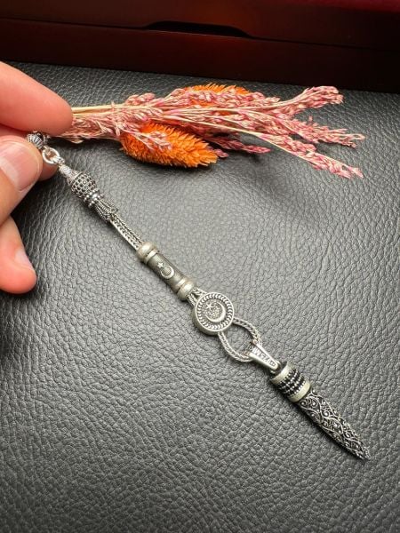 Özel Tasarım Gümüş Püskül