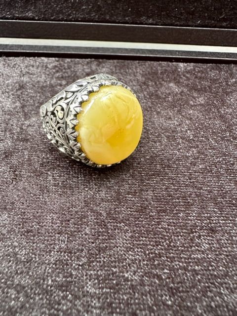 Kalem İşçilikli Osman Özpala Damla Kehribar 925 Ayar Gümüş Erkek Yüzük