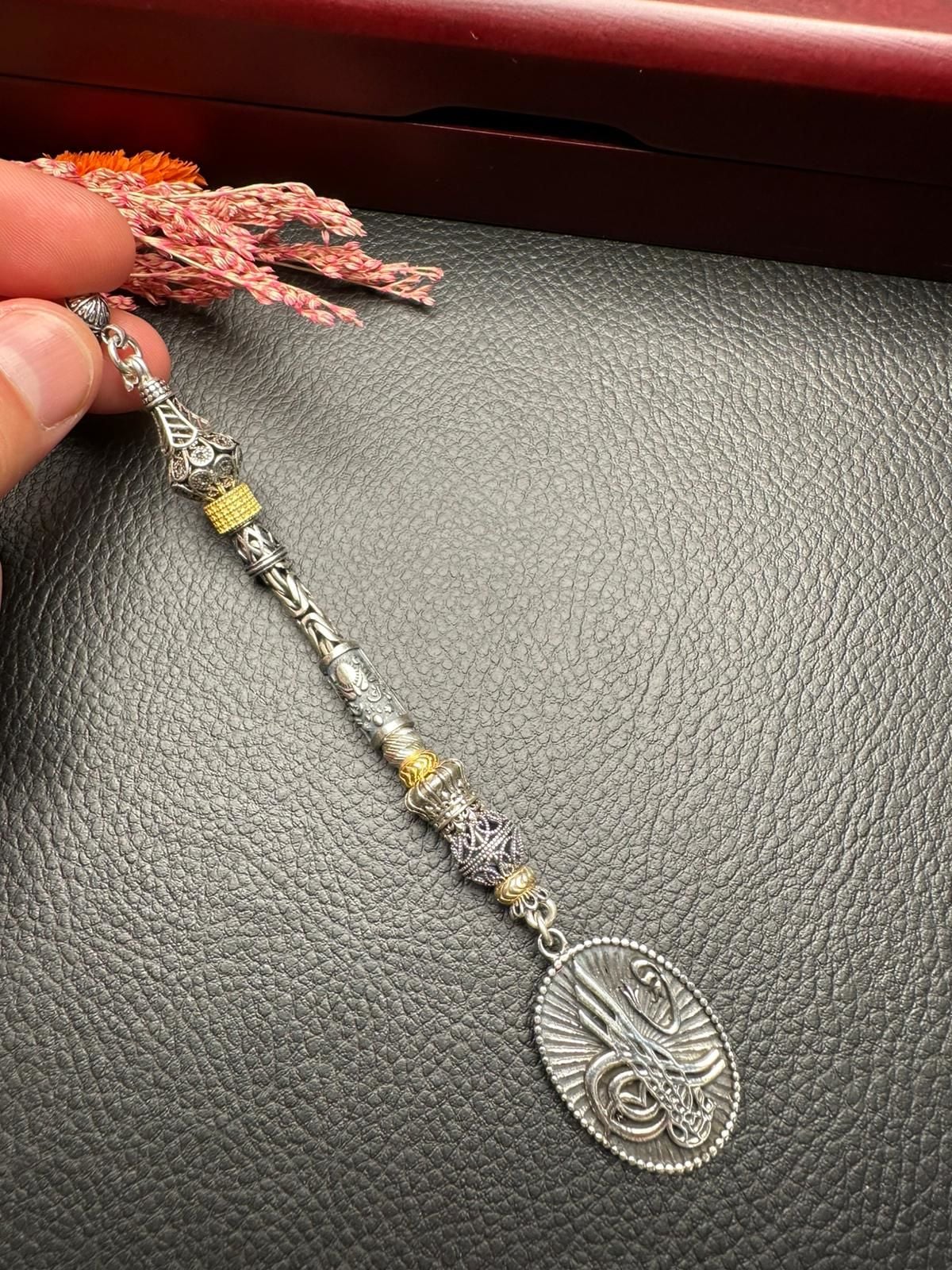 Özel Tasarım Gümüş Püskül