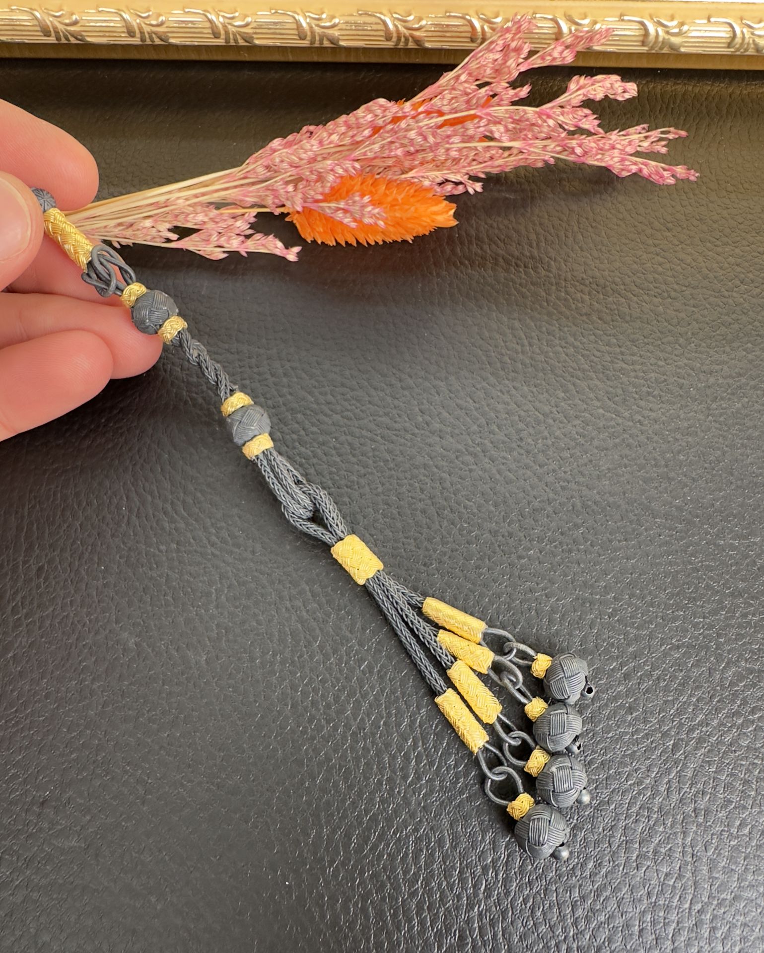 Çakırbeyli Model Sarı Siyah Renk  Kazaz Püskül