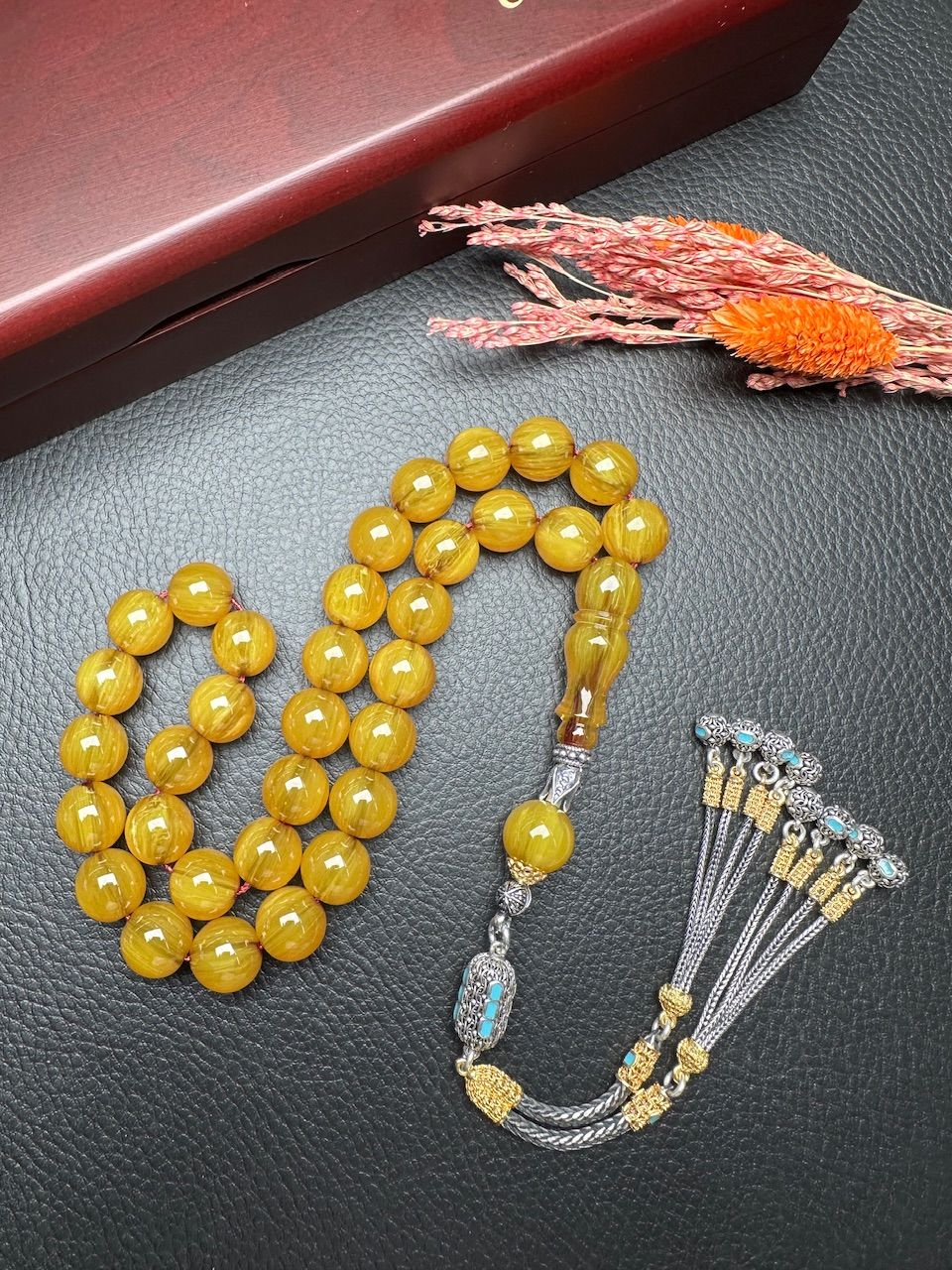 Yakup Kara  Traşlı Osmanlı Benzetme Çubuk Sıkma Kehribar Tesbih