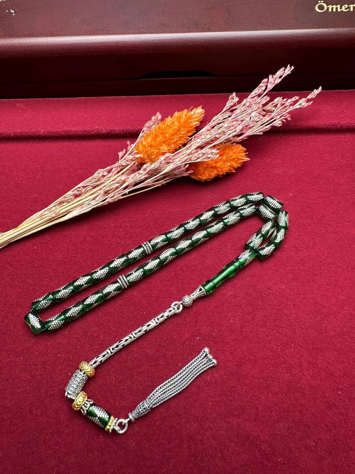 Kesme Model Gümüş İşlemeli Ateş Kehribar Tesbih