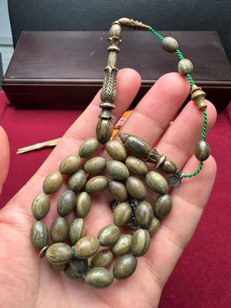 Beyzi  Model Yeşil Pelesenk Ağaç Tesbih