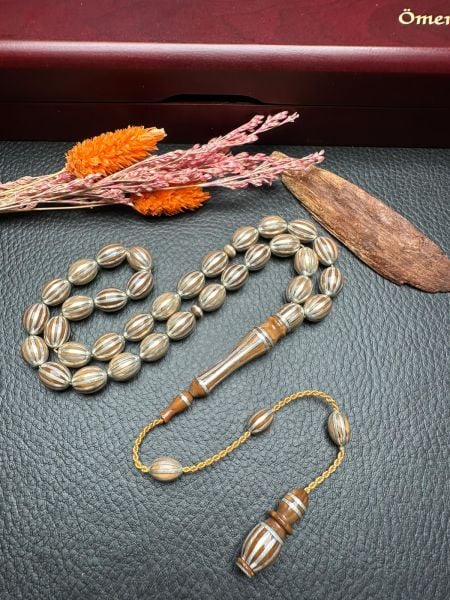 Beyzi Model Gümüş Yarma İşlemeli Kuka Tesbih