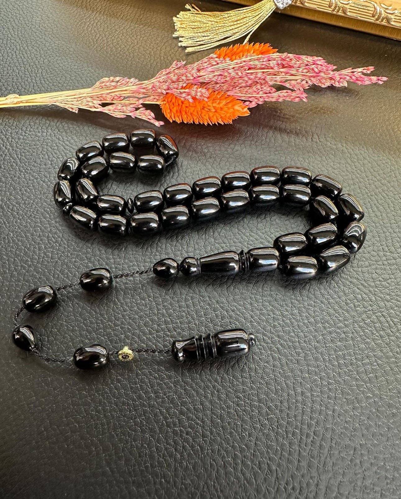 Siyah Renk Kapsül Model  Sıkma Kehribar Tesbih