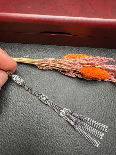 Özel Tasarım Gümüş Püskül