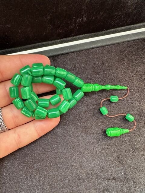 Kapsül Model Yeşil Renk Eski Alman Katalin Tesbih