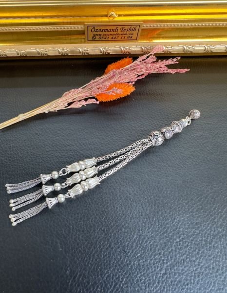 Özel Tasarım Gümüş Püskül