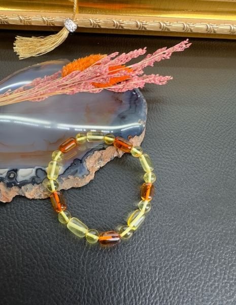 Kapsül Model Damla Kehribar Yetişkin Bilekliği