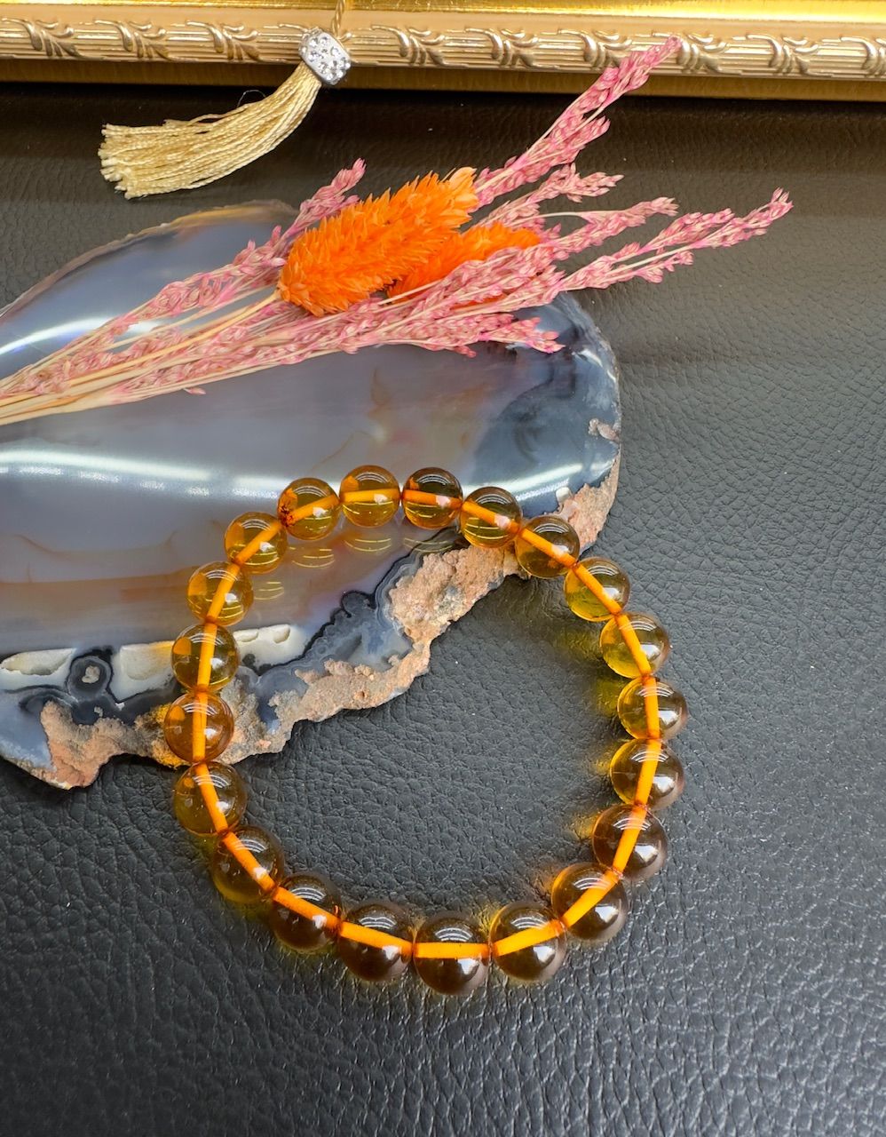 Küre Model Damla Kehribar Bileklik