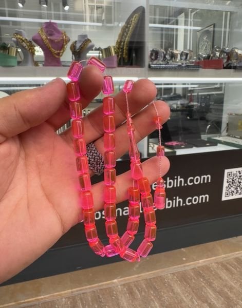 Kapsül Model Neon Pembe Eski Alman Katalin Tesbih