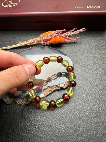 Kapsül Model Damla Kehribar Bileklik