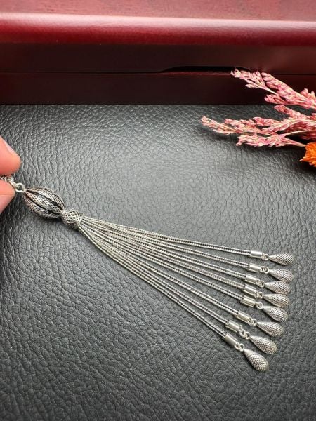 Özel Tasarım Gümüş Püskül