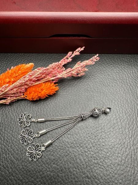 Özel Tasarım  Gümüş Püskül